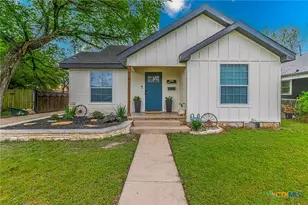 1306 Pleasant St, Gatesville, TX 76528 - Photo 1