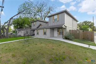 1015 N 10th St, Killeen, TX 76541 - Photo 2