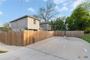 1015 N 10th St, Killeen, TX 76541 - Photo 22