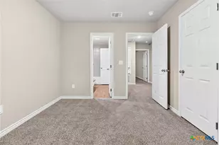 1015 N 10th St, Killeen, TX 76541 - Photo 14