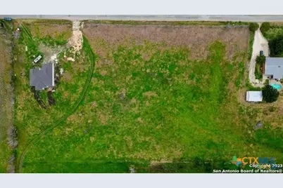 2395 Partnership Road, Seguin, TX 78155 - Photo 6