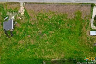 2395 Partnership Rd, Seguin, TX 78155 - Photo 6