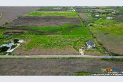 2395 Partnership Road, Seguin, TX 78155 - Photo 16