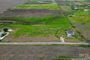 2395 Partnership Rd, Seguin, TX 78155 - Photo 16