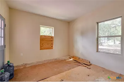 116 S Cypress Avenue, Luling, TX 78648 - Photo 10