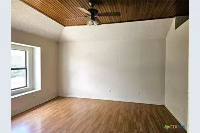 218 Atkinson Avenue, Copperas Cove, TX 76522 - Photo 10