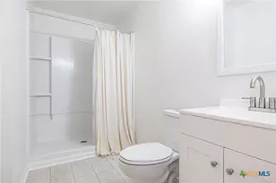 313 Dan Ave, Port Lavaca, TX 77979 - Photo 6