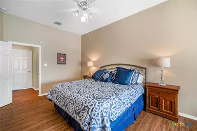 330 Macon Creek, Victoria, TX 77901 - Photo 18