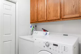 330 Macon Creek, Victoria, TX 77901 - Photo 16