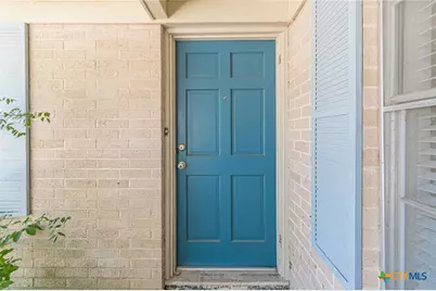 133 Algarita Avenue, San Marcos, TX 78666 - Photo 2