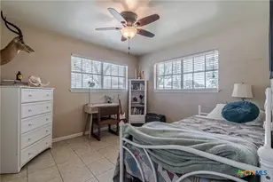 324 Craddock Ave, San Marcos, TX 78666 - Photo 6