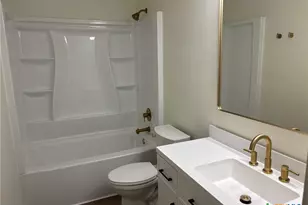 1100 Dartmouth St, San Marcos, TX 78666 - Photo 6