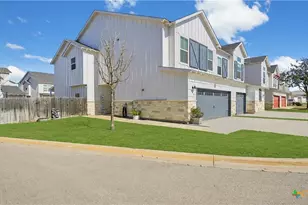 243 Sapphire, New Braunfels, TX 78130 - Photo 2