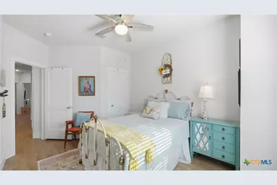 243 Sapphire, New Braunfels, TX 78130 - Photo 32