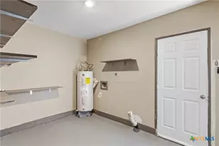 102 Runnel St, Seguin, TX 78155 - Photo 26