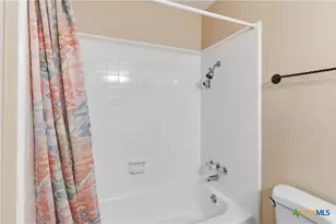 102 Runnel St, Seguin, TX 78155 - Photo 20