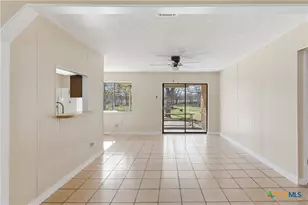 102 Runnel St, Seguin, TX 78155 - Photo 8