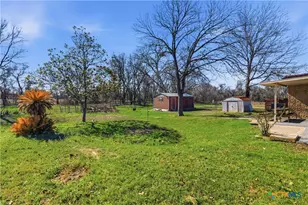 102 Runnel St, Seguin, TX 78155 - Photo 32