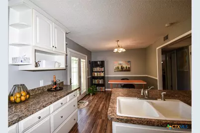 2202 Stagecoach Trail, Temple, TX 76502 - Photo 8