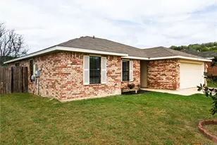 1312 Travis Cir, Copperas Cove, TX 76522 - Photo 4