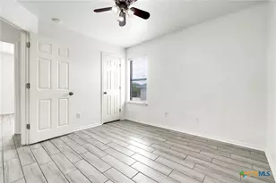 1312 Travis Cir, Copperas Cove, TX 76522 - Photo 18