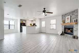 1312 Travis Cir, Copperas Cove, TX 76522 - Photo 6