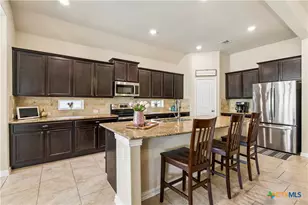 5867 Hopper Ct, New Braunfels, TX 78132 - Photo 8