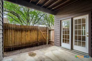 8655 Datapoint Dr, San Antonio, TX 78229 - Photo 20
