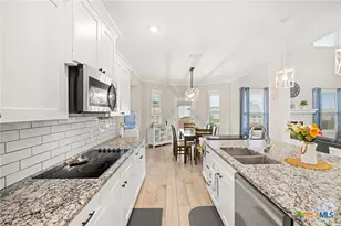 8403 Grayson Trl, Killeen, TX 76542 - Photo 14