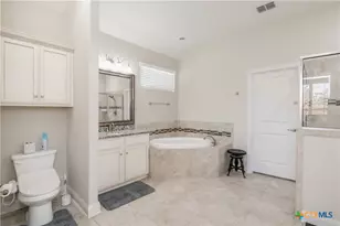 407 Mission Hill Run, New Braunfels, TX 78132 - Photo 22