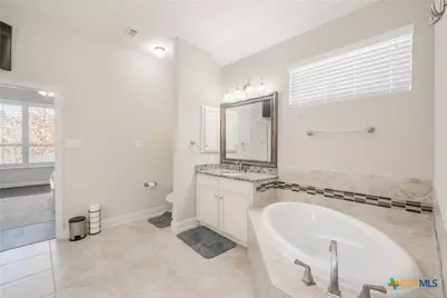 407 Mission Hill Run, New Braunfels, TX 78132 - Photo 24