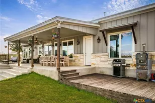 345 Laguna Rd, Bandera, TX 78003 - Photo 22