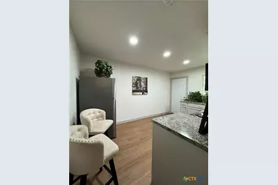 2109 W Ave. B, Temple, TX 76504 - Photo 2