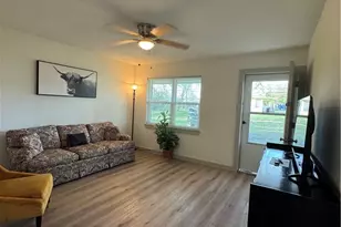 2109 W Avenue B, Temple, TX 76504 - Photo 6