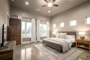 345 Laguna Rd, Bandera, TX 78003 - Photo 12