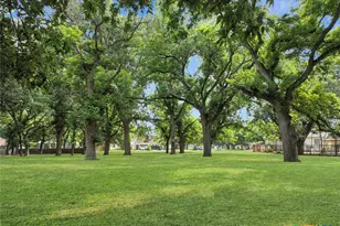 127 Milagros, Seguin, TX 78155 - Photo 8