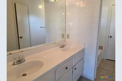 215 Robertstown Road, Copperas Cove, TX 76522 - Photo 12