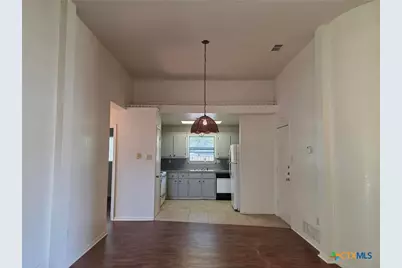 215 Robertstown Road, Copperas Cove, TX 76522 - Photo 6