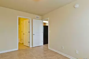 335 Rachel St, San Marcos, TX 78666 - Photo 8