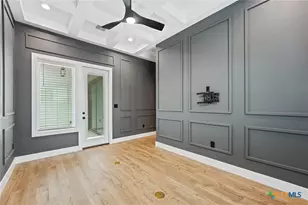 670 Magazine Ave, New Braunfels, TX 78130 - Photo 22