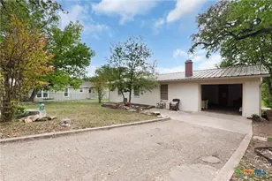 505 S Summer St, Lampasas, TX 76550 - Photo 26