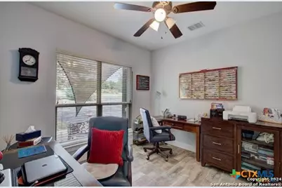 520 Monarch, Canyon Lake, TX 78133 - Photo 14