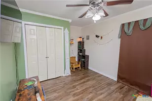 227 Briarmeadow Ln, Victoria, TX 77904 - Photo 20