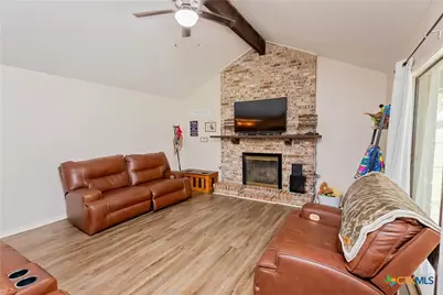 227 Briarmeadow Lane, Victoria, TX 77904 - Photo 6