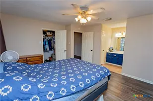 227 Briarmeadow Ln, Victoria, TX 77904 - Photo 12