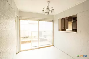 1207 Wales Dr, Killeen, TX 76549 - Photo 10