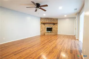 1207 Wales Dr, Killeen, TX 76549 - Photo 8