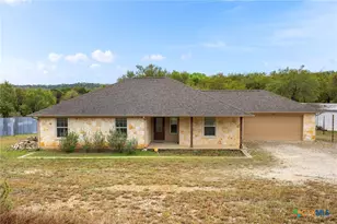 101 Queen Anne Cir, Canyon Lake, TX 78133 - Photo 34