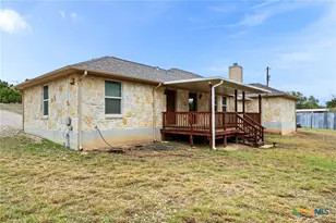 101 Queen Anne Cir, Canyon Lake, TX 78133 - Photo 26