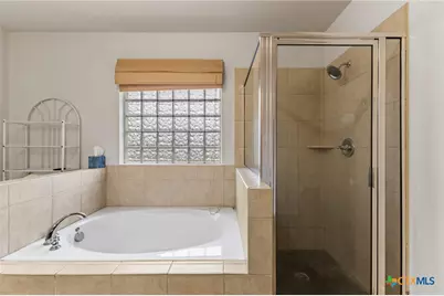 101 Queen Anne Circle, Canyon Lake, TX 78133 - Photo 16